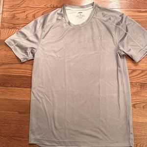 Adidas Climalite gray shirt Sz Sm EUC no stains rips or tears